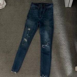 Abercrombie & Fitch Distressed Skinny Jeans in Dark Blue